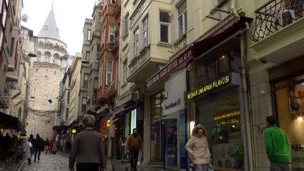 18 yıldır aynı yerden İstanbul'a bakıyor