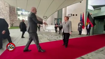 Stop - Rama heq poturet ne Berlin! (27 janar 2020)