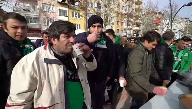 Uşakspor’dan misafir takıma tarhana ikramı