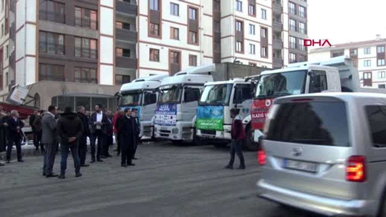 Şırnak'tan deprem bölgesine 4 tır'lık insani yardım