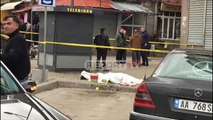 Report TV - MAKABRE në Korçë! Një person i vrarë me sëpatë i pajetë në mes të rrugës