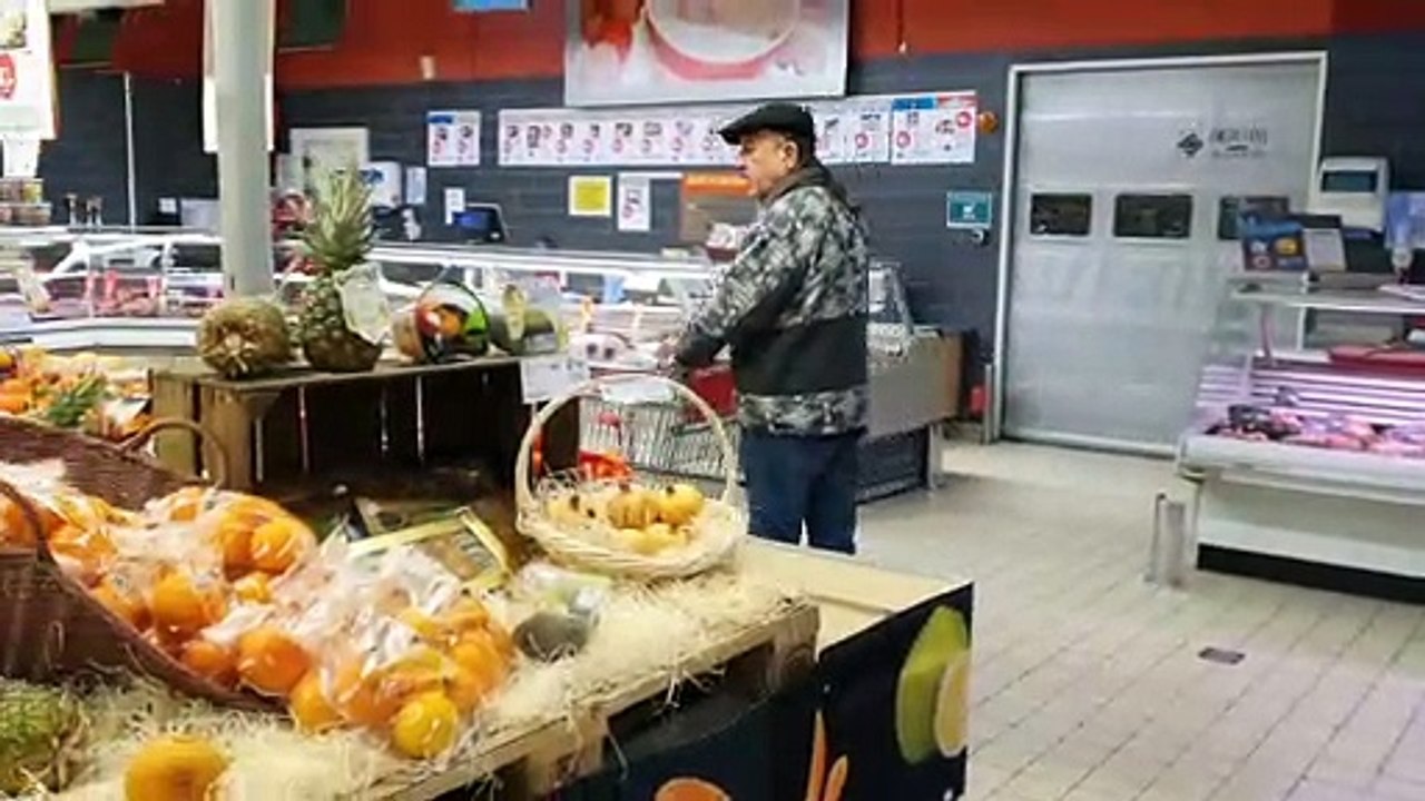 Deux heures paisibles au Super U de Châtenois