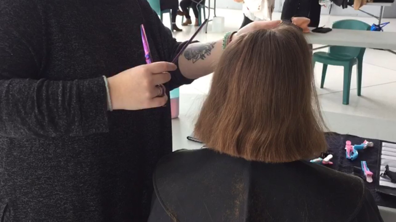 Donner ses cheveux contre le cancer à Rouen