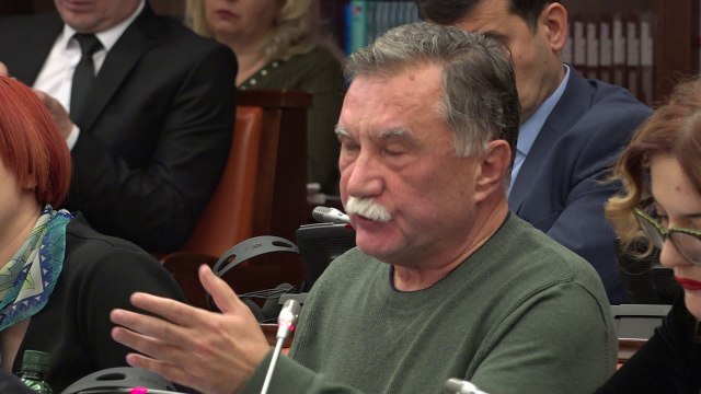 Drejtorët dhe sekretarët shtetërorë, përmes konkursit