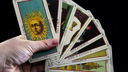 Polacy uzależnieni od horoskopów - dlaczego wierzymy w przepowiednie?