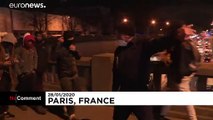 ویدئو؛ نیروی ویژه پلیس فرانسه پناهجویان خیابان خواب پاریس را جمع کرد