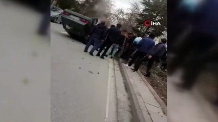 Konya’da ağaca çarpan otomobil devrildi: 1 yaralı
