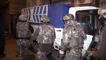 Adana'da terör örgütü DEAŞ operasyonunda 4 gözaltı