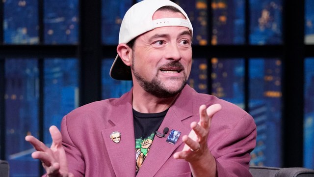 Kevin Smith Gets Seth to Invite Him Over for a Late Night Smoke Sesh