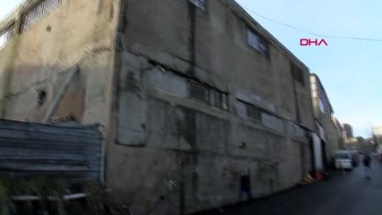 Sultangazi'de atölyenin tavanı çöktü