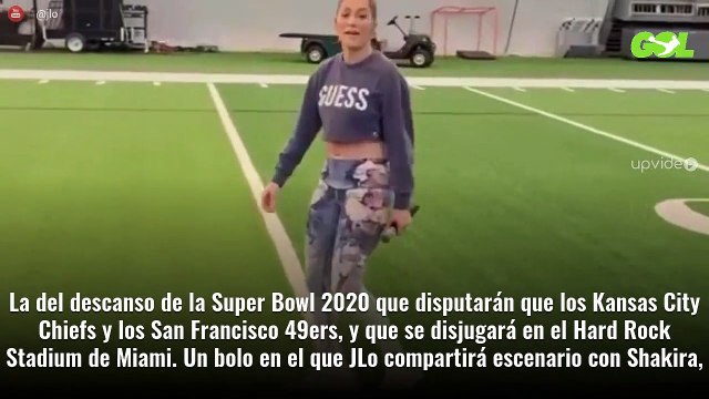 Jennifer López se pasea ¡en bañador! por Miami. ¡Mira las fotos! (y tienen horas)