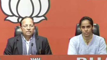 साइना नेहवाल भाजपा में शामिल, बोलीं- नरेंद्र मोदी से प्रभावित होकर राजनीति में आई हूं