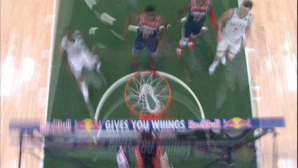 Beal puts down huge dunk for the Wizards