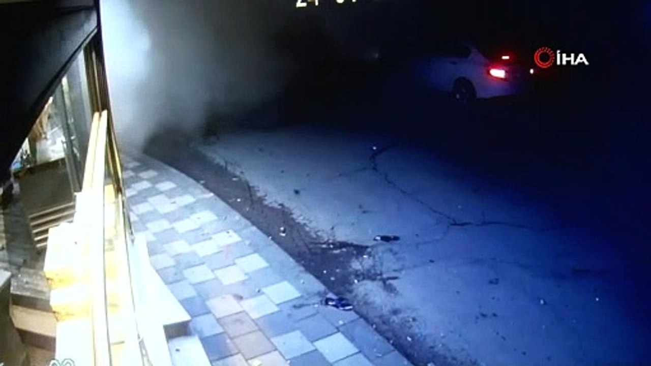 Depremde 11’kişinin öldüğü 2 binanın yıkılma anları kameralarda