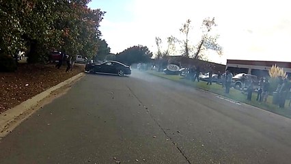 Il crash sa Mustang après un burn