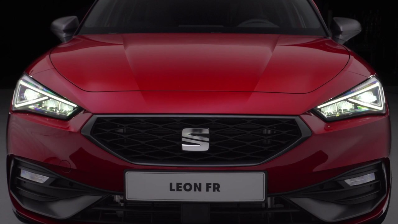 All-new SEAT Leon FR lights
