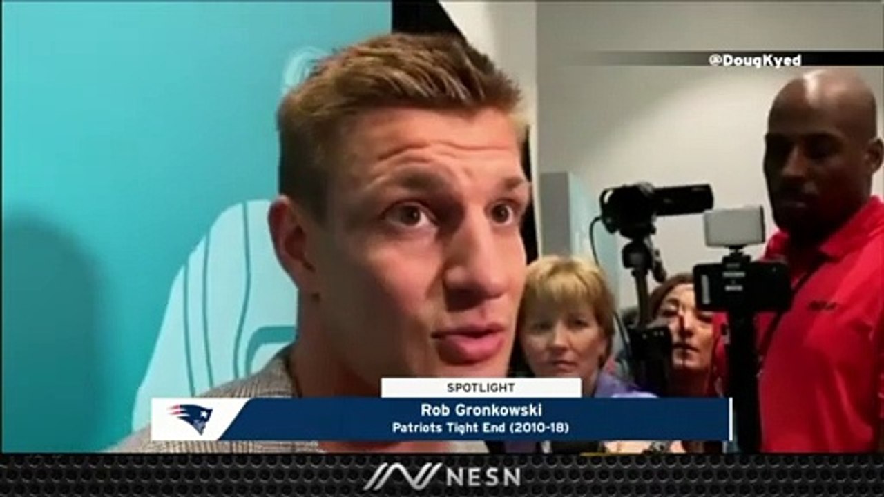 Rob Gronkowski Thinks Tom Brady Should Test NFL Free Agency
