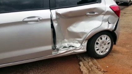 Veículos batem na Região do Lago