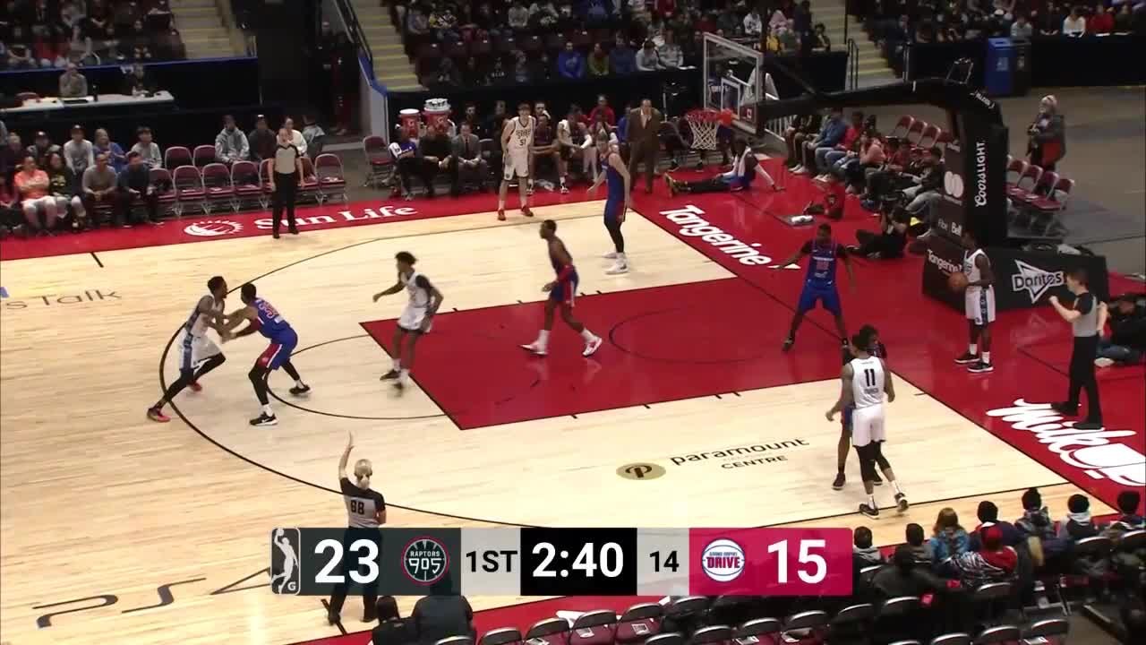 A big slam by Devin Robinson!