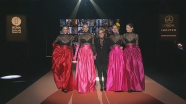 Las musas de Andrés Sardá juntas en la pasarela, quince años después