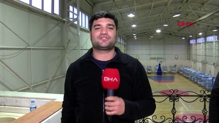 Kolordu komutanlığı'nda depremzedeler için barınma alanı kuruldu