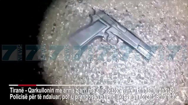 TIRANE, ARRESTOHEN DY TE RINJ, KISHIN ARME ME SILENCIATOR - News, Lajme - Kanali 7