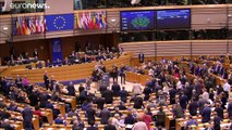 621 Ja-Stimmen: EU-Parlament sagt Großbritannien goodbye