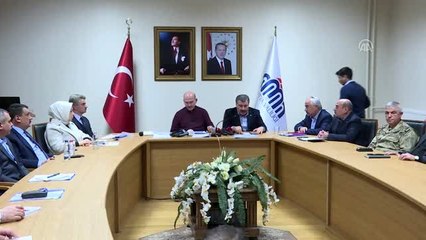 Bakanlar Soylu ve Koca Malatya Valiliğinde depreme ilişkin gelişmeleri değerlendirdi (3)