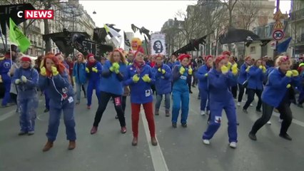 Download Video: Réforme des retraites : la mobilisation continue avec des cortèges moins fournis