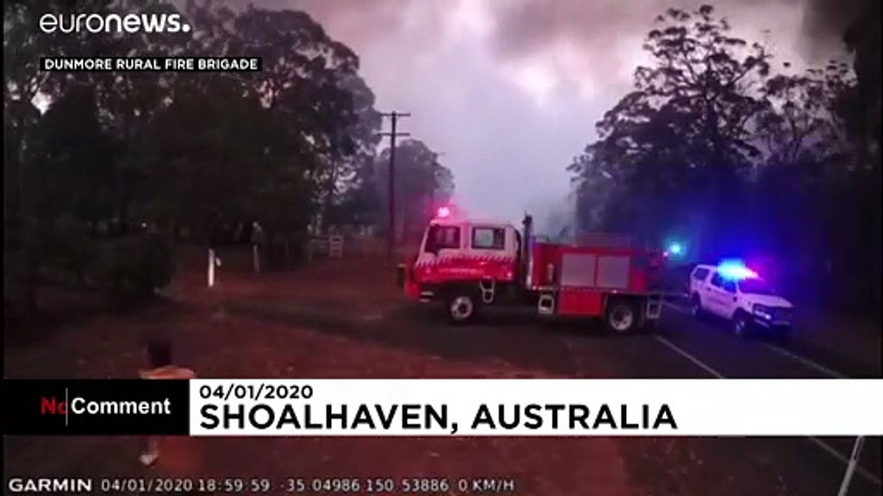 Denkbar knapp: Feuerwehrleute springen dem Tod von der Schippe