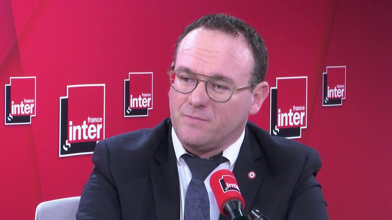 Damien Abad, président des députés LR, sur l'hémorragie des adhérents au sein du parti : "Les élections municipales peuvent permettre d'engranger de nouveaux adhérents. On reste le premier parti militant de France malgré tout"