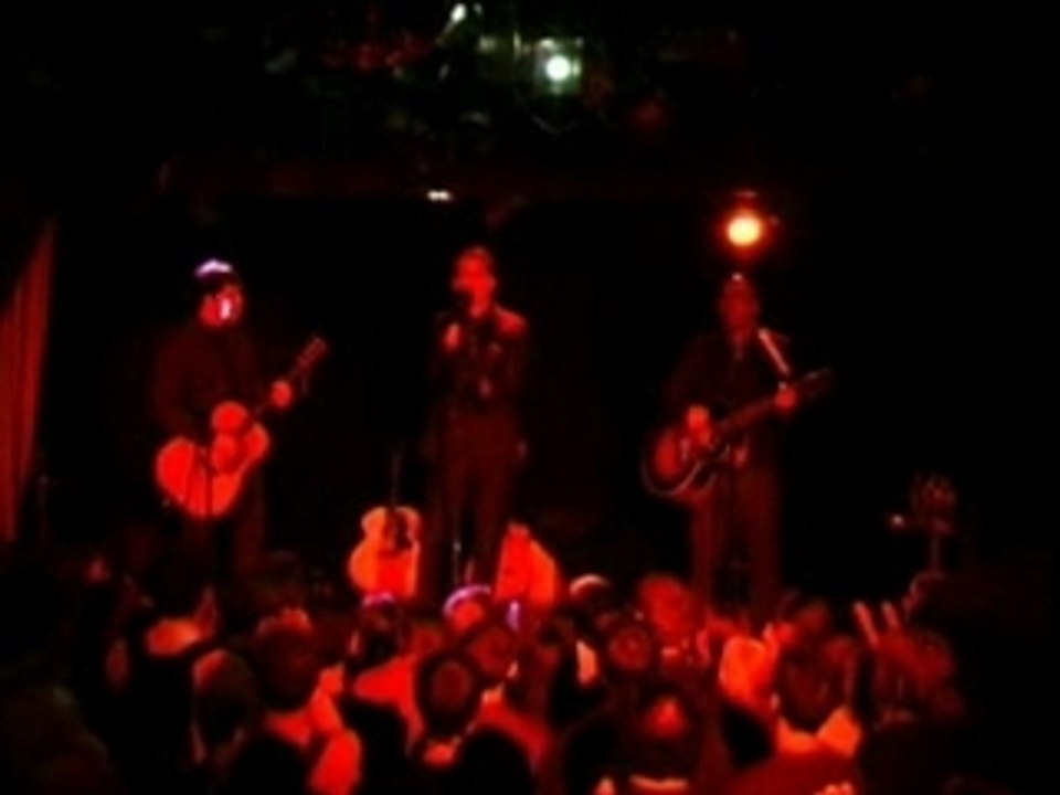 Alkaline trio - mercy me (live)