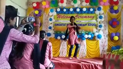 Bollywood song dheme dheme college girl dance performance in stage