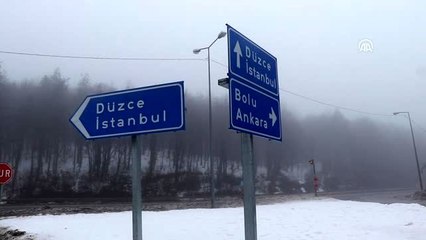 Bolu Dağı'nda kar yağışı ve sis etkili oluyor - BOLU