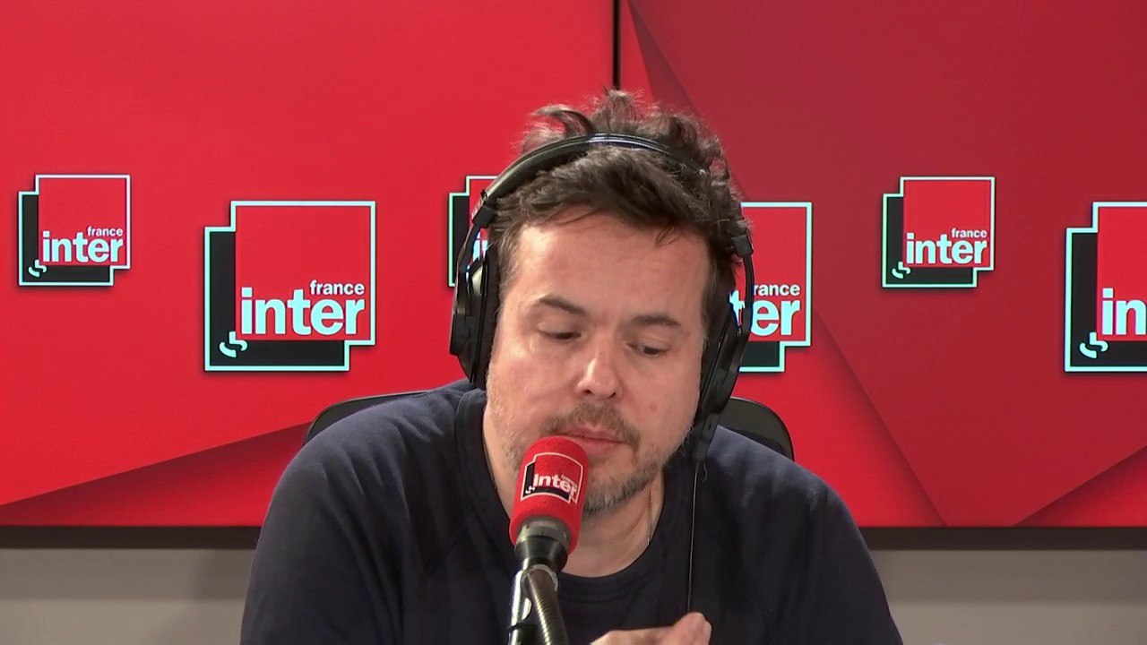 Roxana Maracineanu, ex-championne de natation, décrit le pouvoir de l’entraîneur dans certains sports : "Il y a forcément, autour de la performance, une relation très exclusive qui s’installe. (...) Elle peut être sujette à des dérives"