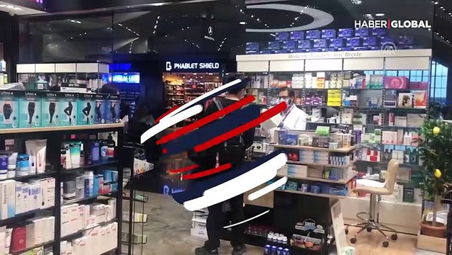 Koronavirüs salgını İstanbul Havalimanı'nda maske satışlarını arttırdı