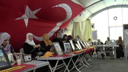 Diyarbakır annelerinin oturma eylemine bir aile daha katıldı