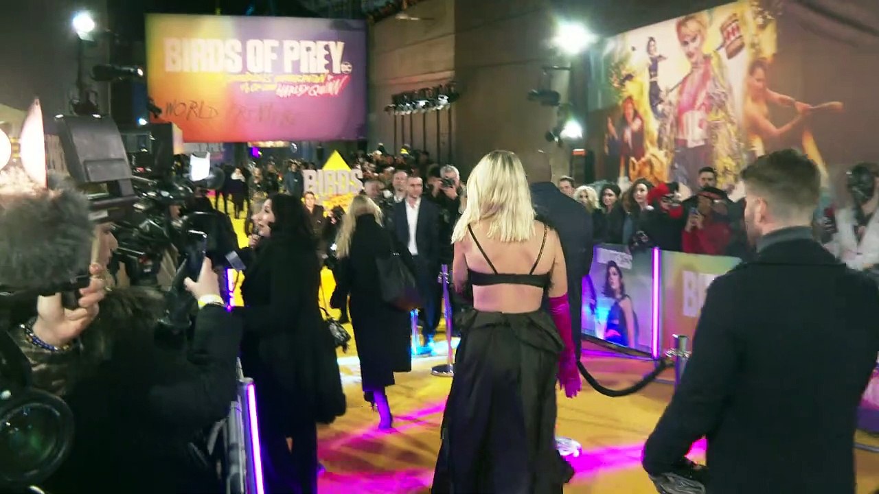 Stars praise Margot Robbie at Birds of Prey premiere