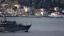 Çanakkale rus savaş gemisi ve askeri römorkörü çanakkale boğazı'ndan geçti