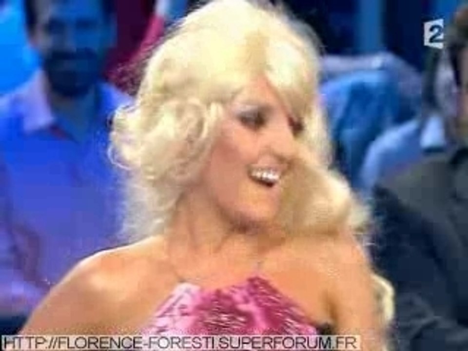 Florence Foresti en Paris Hilton