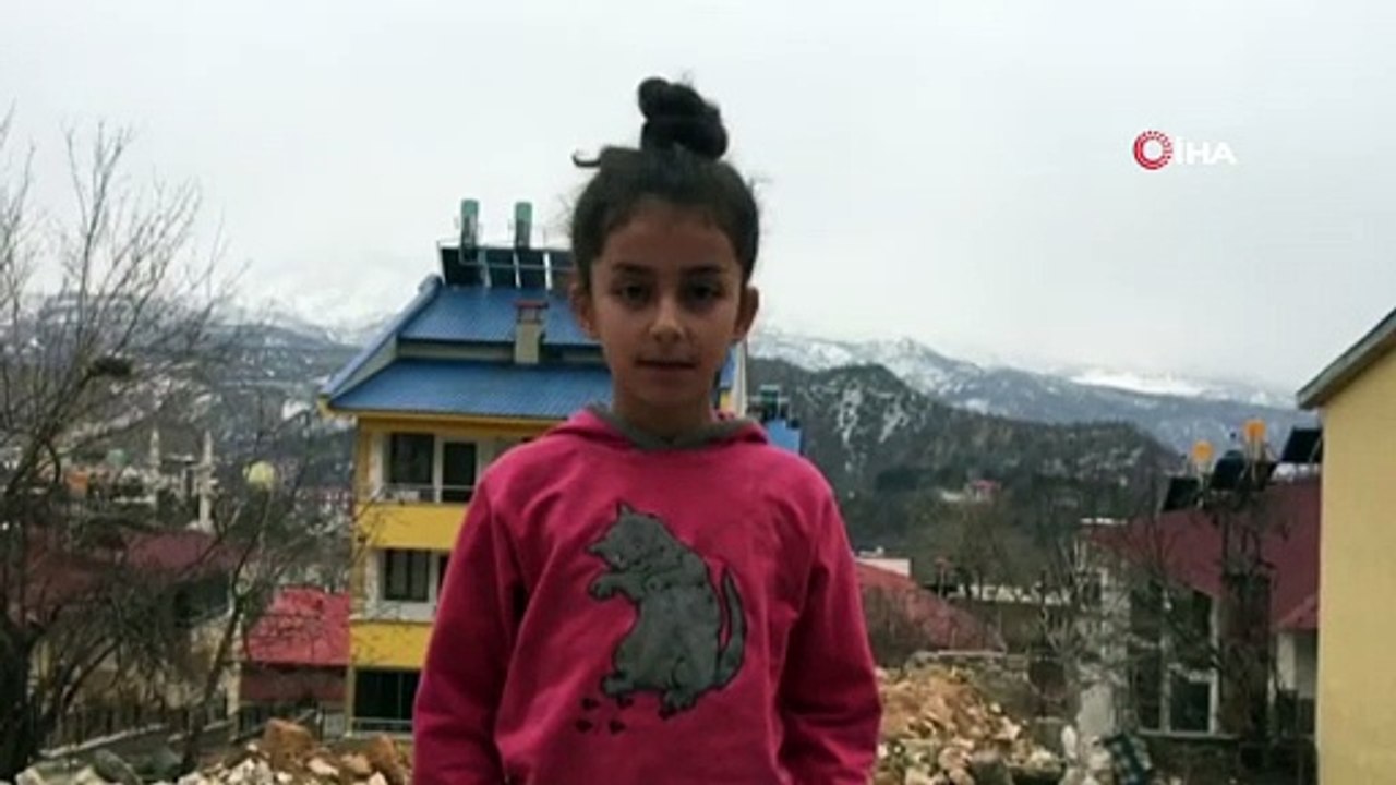 Tuncelili çocuklardan deprem için duyarlılık çağrısı