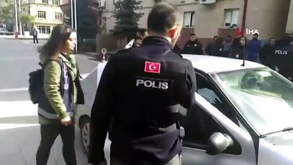 2 çocuk annesi kadın, evli sevgilisini tuvalette öldürdü