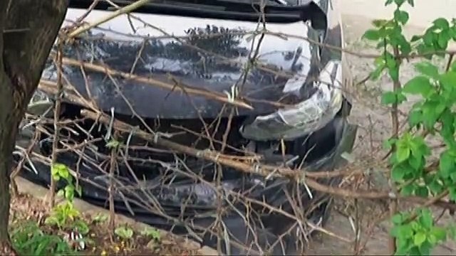 Phil, naaksidente matapos mabangga ang kanyang minamanehong sasakyan