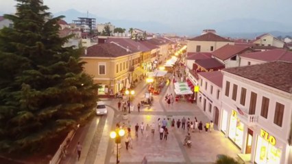 Ora News - “Histori shkodrane në fotografi”