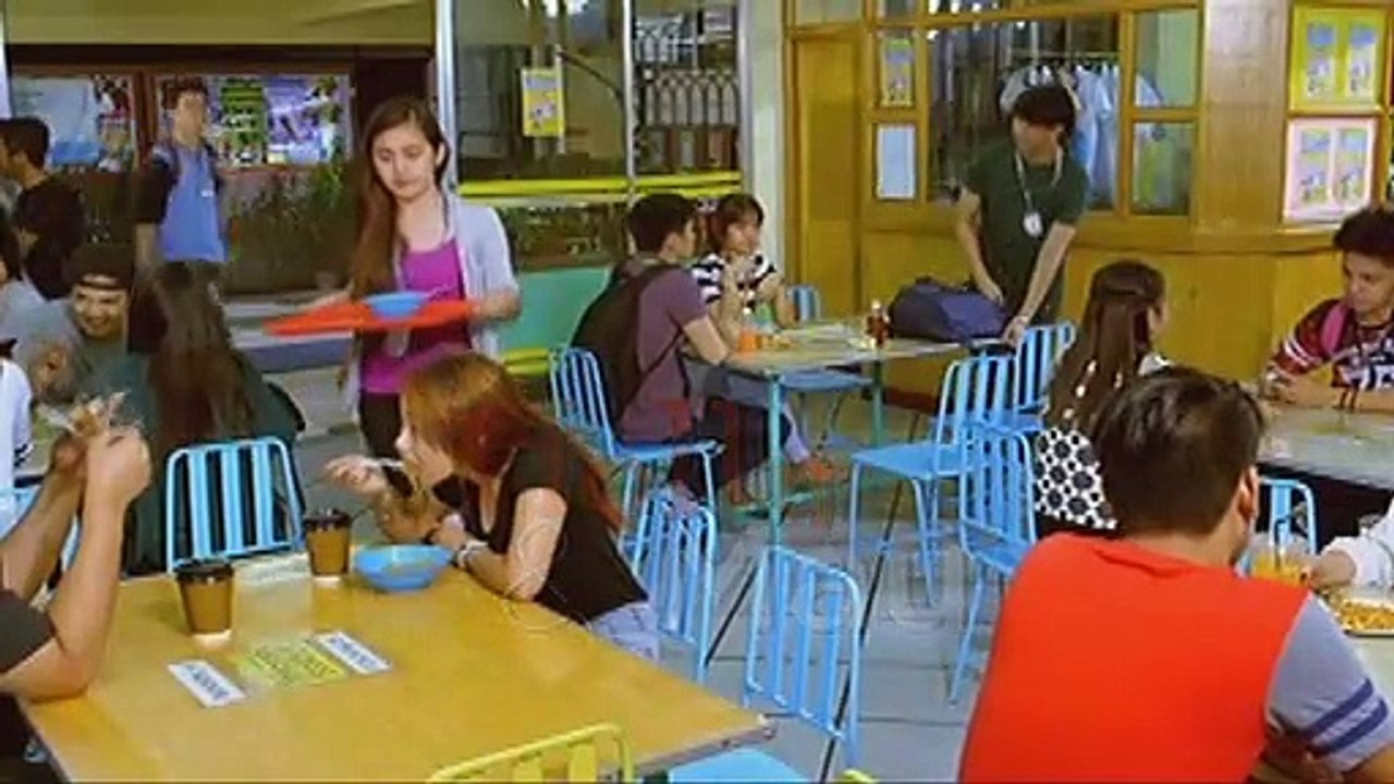 Mau, naikuwento ang halimaw kay Holly