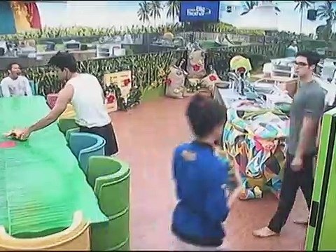 PBB7 Day 127: Kisses at Maymay, inaliw ang mga housemates bago sila umalis