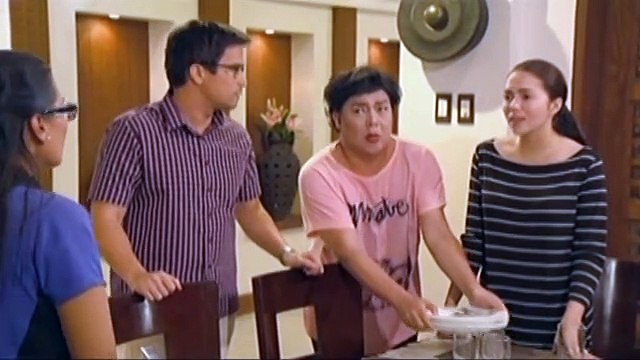 Laura, ipinagtanggol si Sara kina Kara at Seb