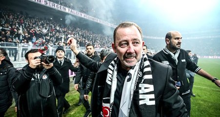 İşte Sergen Yalçın için düzenlenen imza töreninden kareler!