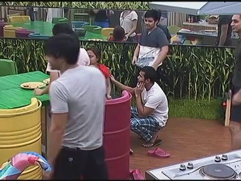 Cora, tinanggap ang paghingi ng sorry ni Baninay