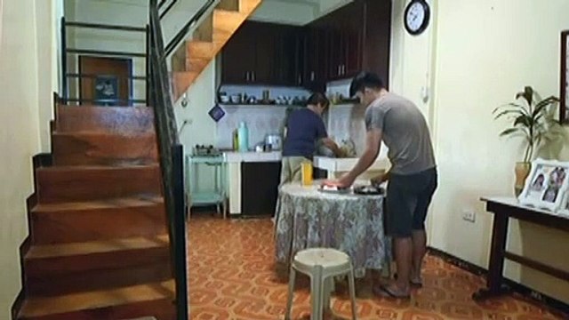 Esang, naiyak nang malaman ang planong pagpunta sa ibang bansa ni tatay Joey